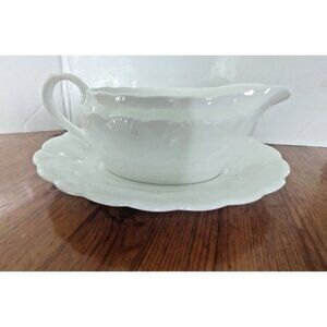 Coalport  Bone China  Gravy Boat and Underplate Oceanside Pattern